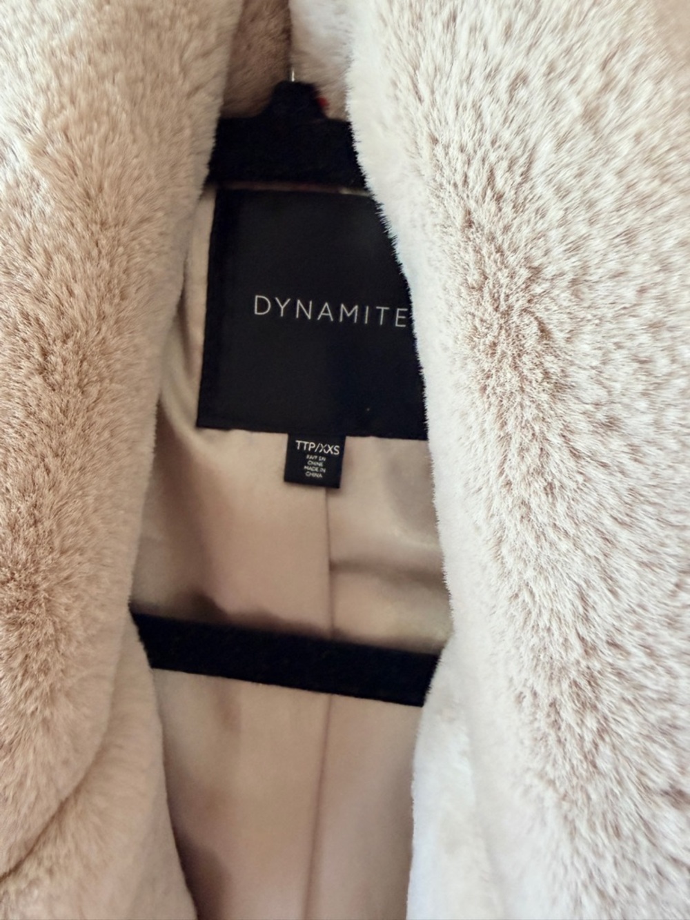 Dynamite Cozy Faux Fur Jacket Cream/ Beige XXS - Picture 2 of 4
